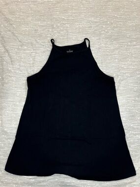 Black High-Neck Halter Style Tank